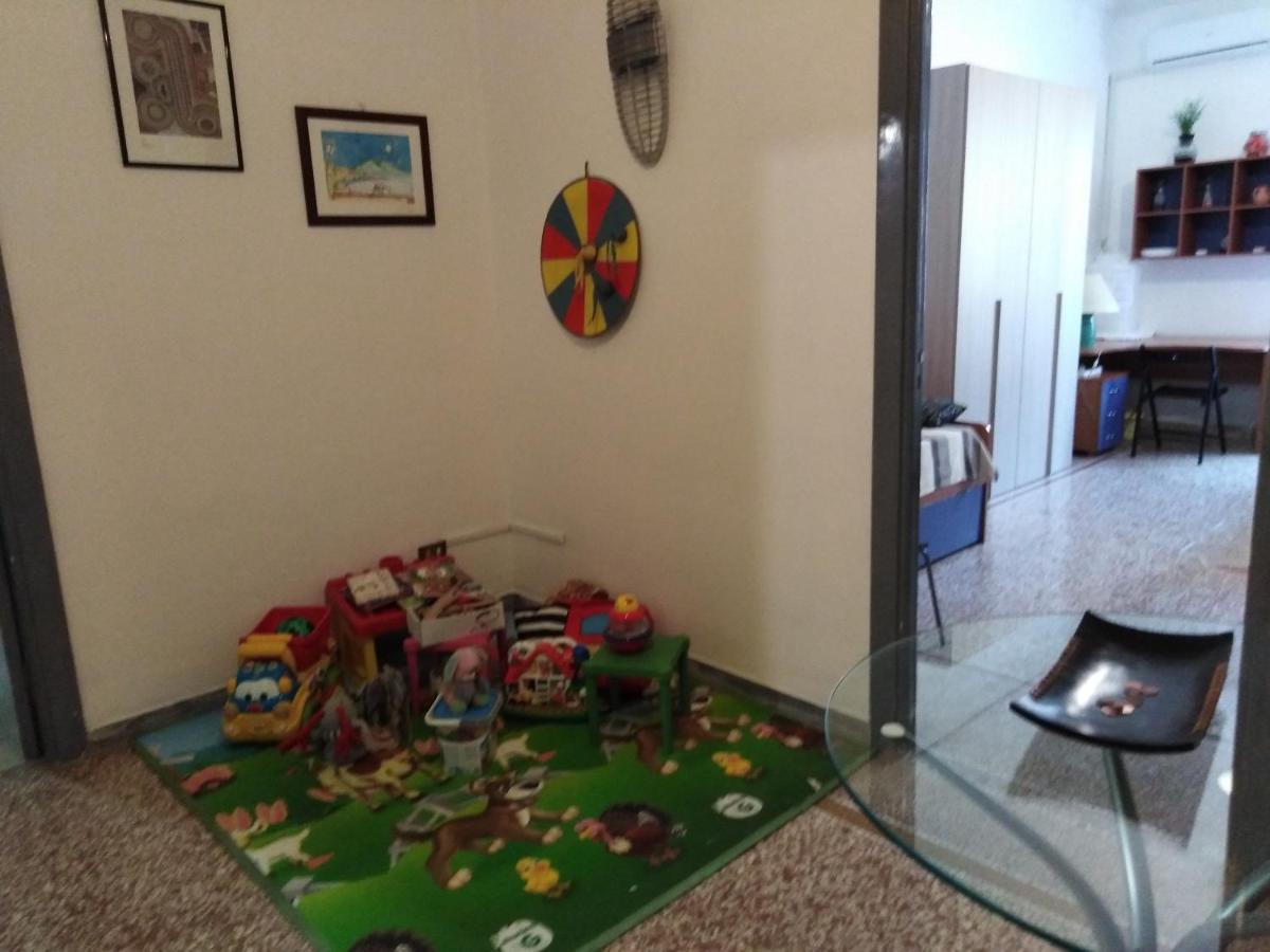 I Colori Di Napoli Apartment Exterior photo